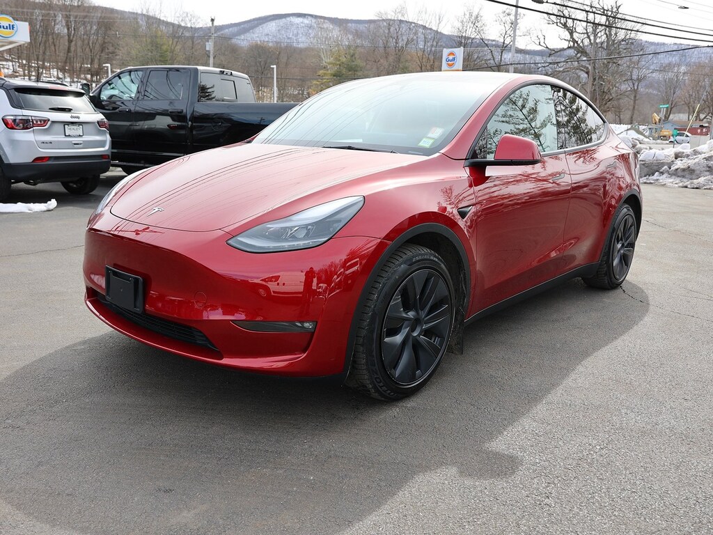 Used 2024 Tesla Model Y Long Range SUV