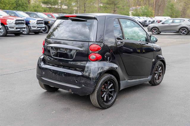 Used 2009 smart fortwo passion with VIN WMEEJ31X29K253436 for sale in Beacon, NY