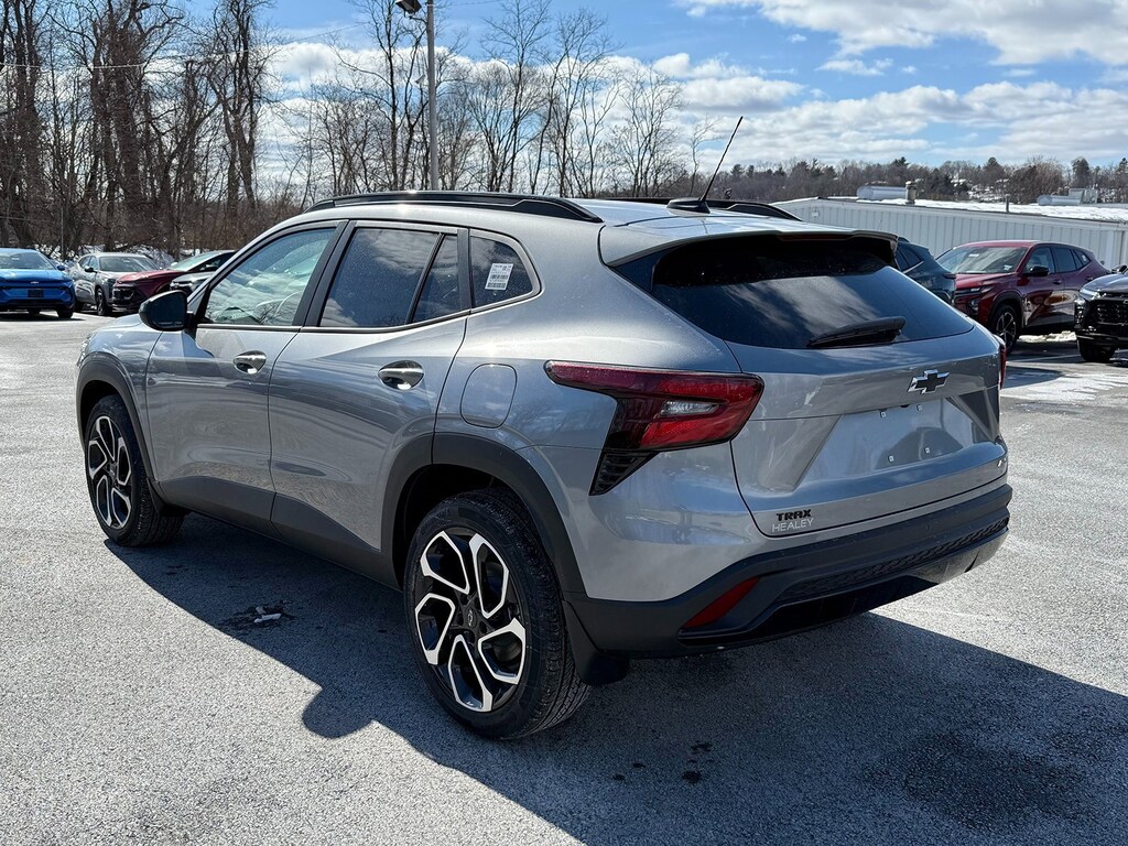 New 2025 Chevrolet Trax 2RS SUV