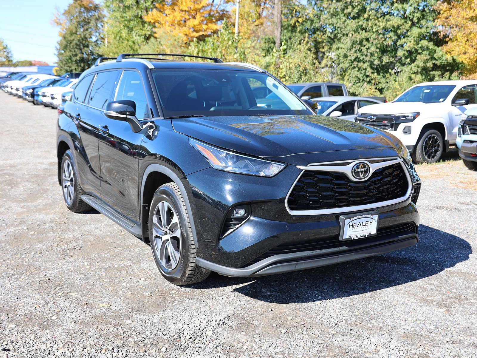 2022 Toyota Highlander XLE's photo