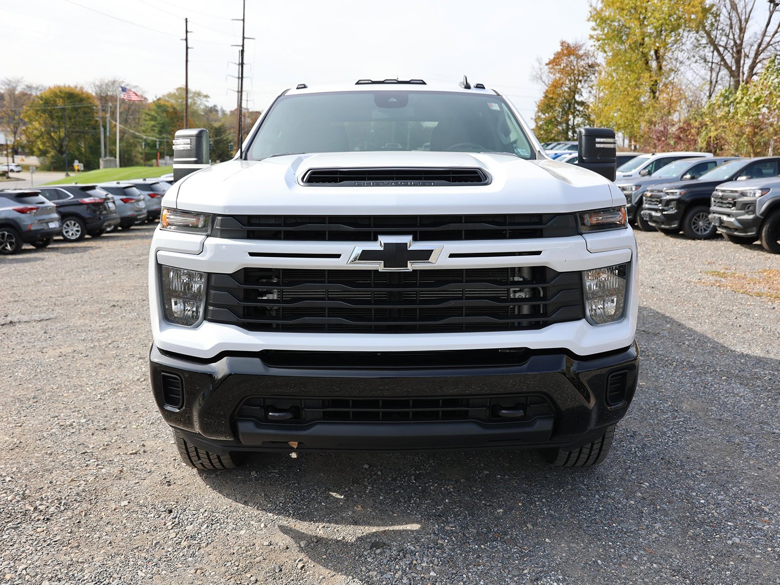2024 Chevrolet Silverado 2500HD Custom photo 2