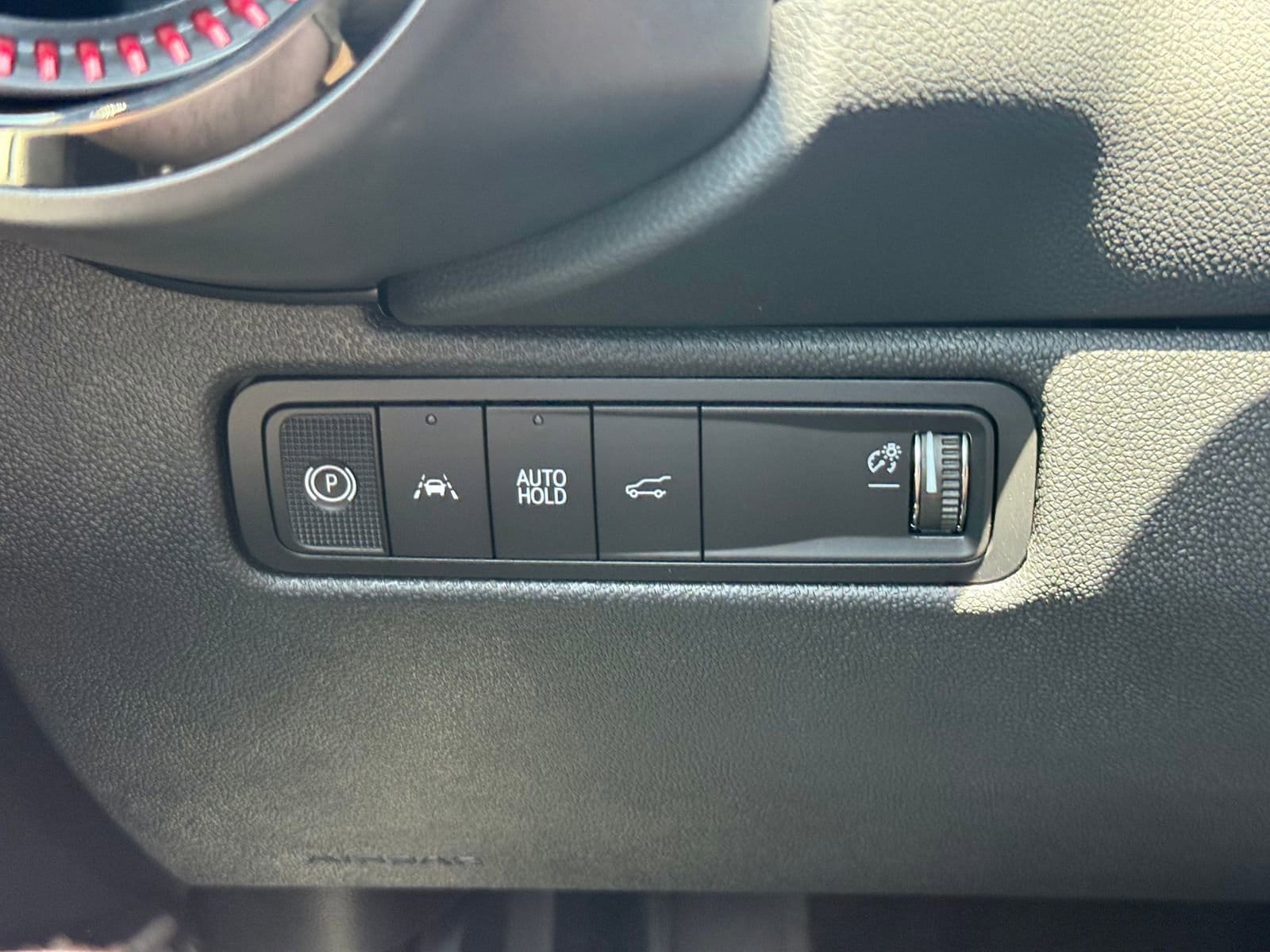2025 Chevrolet Equinox EV RS - Photo 36