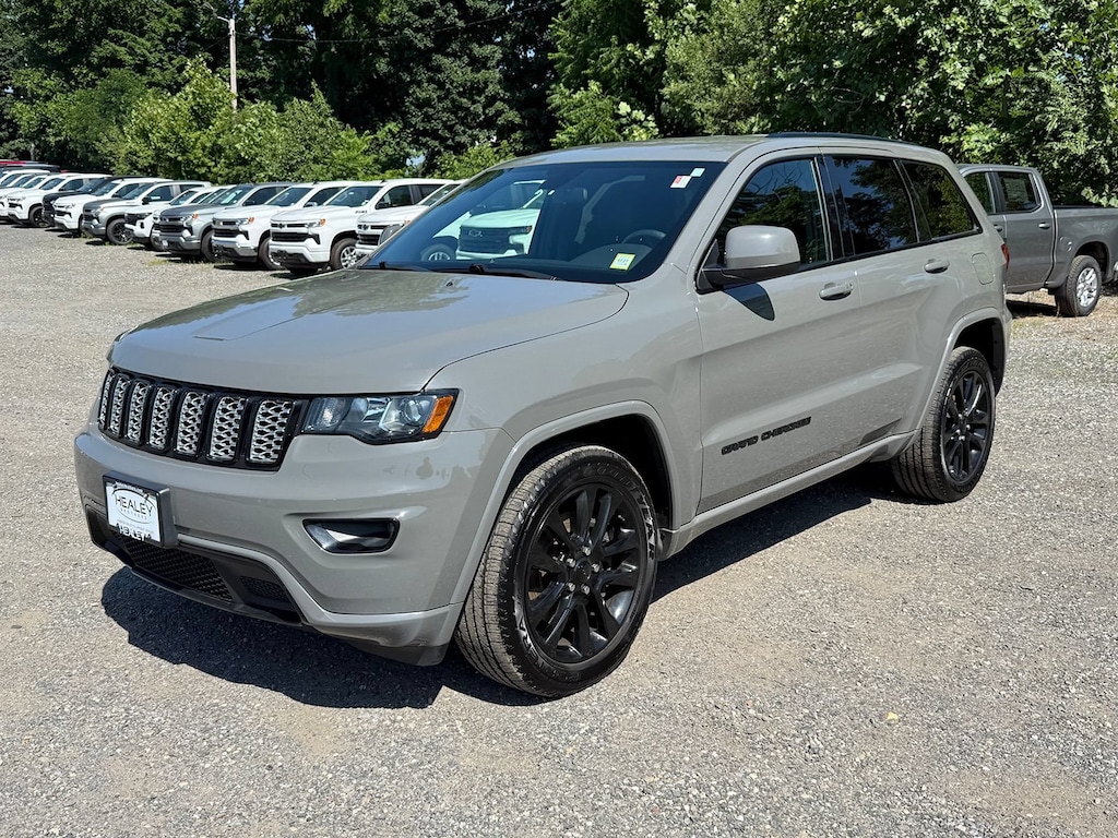 Used 2021 Jeep Grand Cherokee Laredo X 4x4 SUV