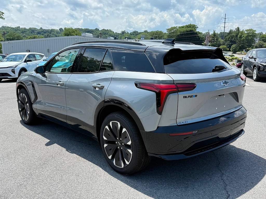 New 2025 Chevrolet Blazer EV RS SUV