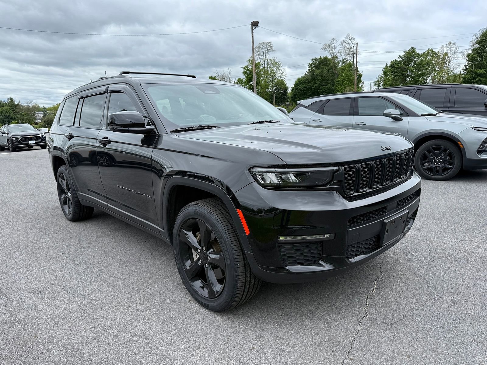 2024 Jeep Grand Cherokee L Limited 4x4's photo