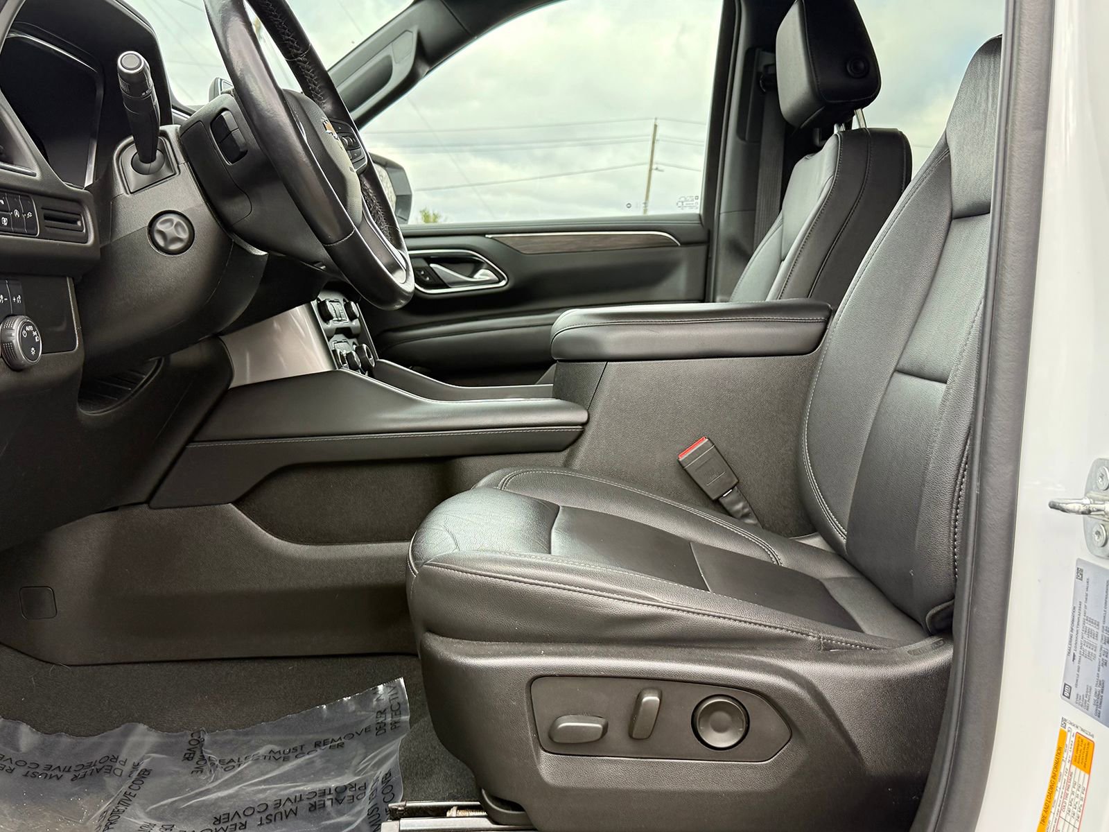 2022 Chevrolet Tahoe LT - Photo 17