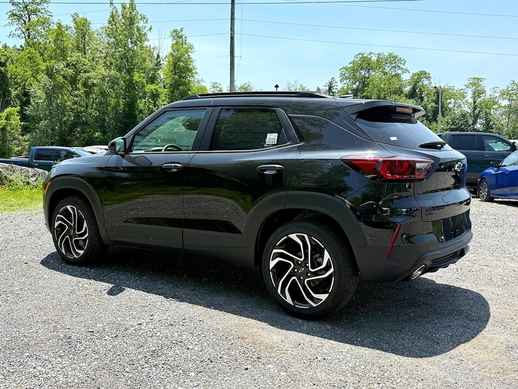 New 2025 Chevrolet Trailblazer RS SUV