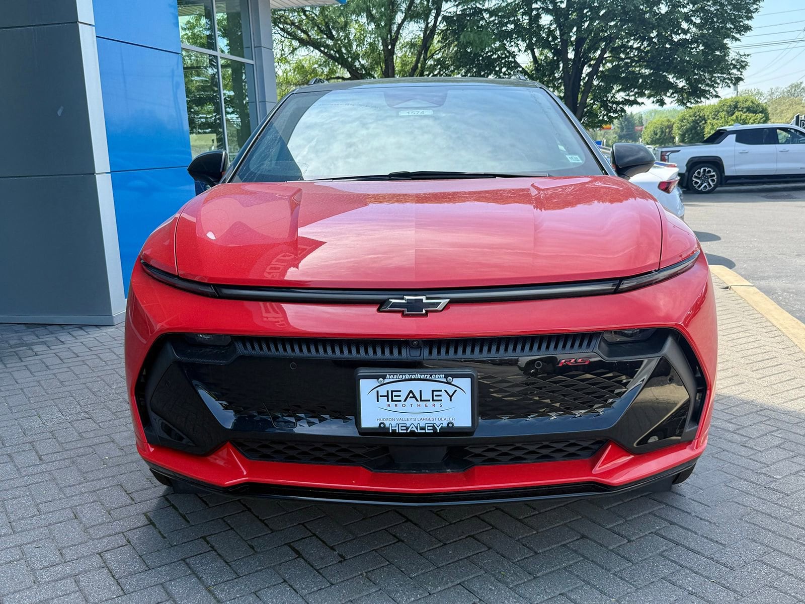 2025 Chevrolet Equinox EV RS - Photo 2