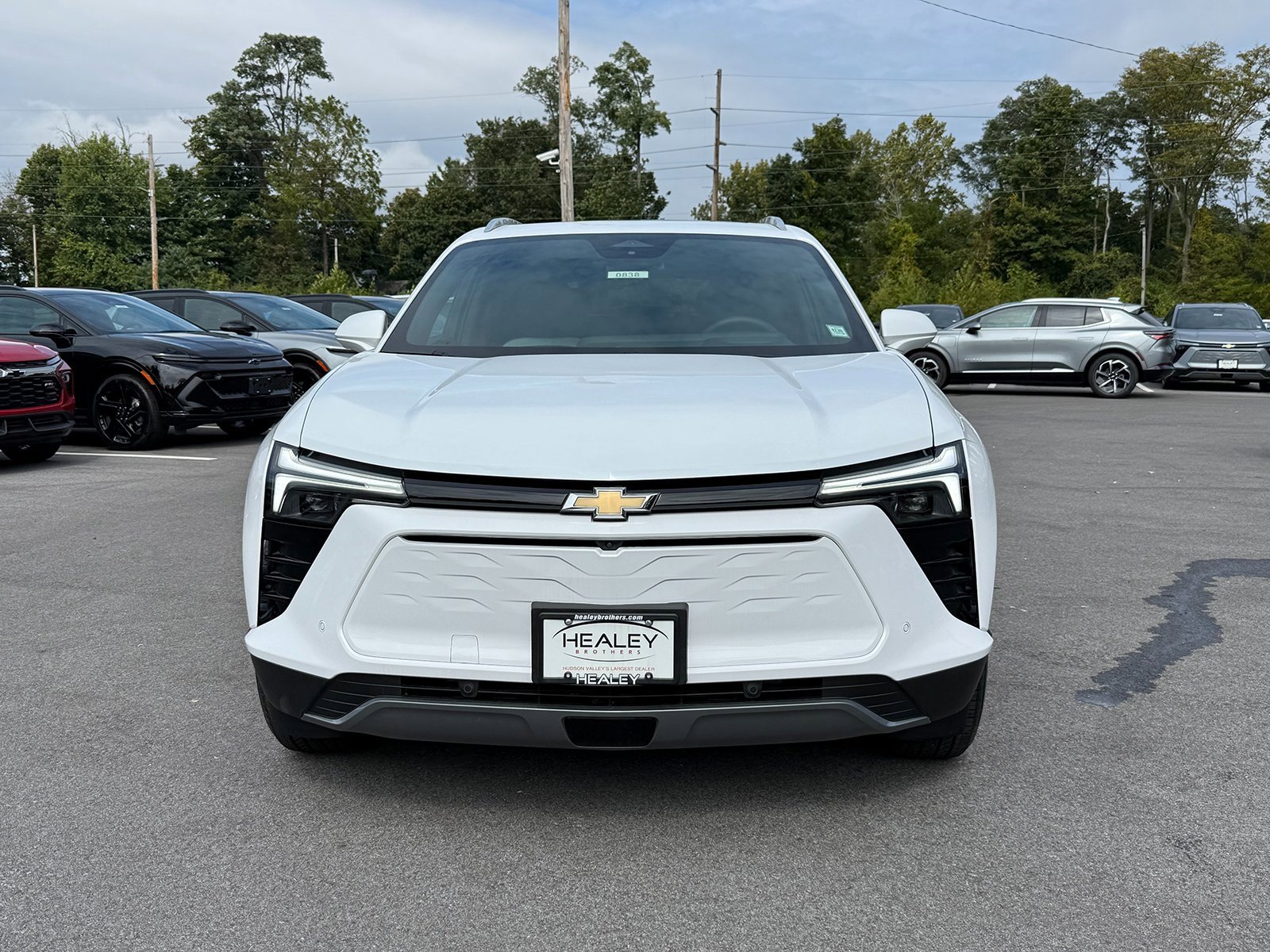 2025 Chevrolet Blazer EV photo 2