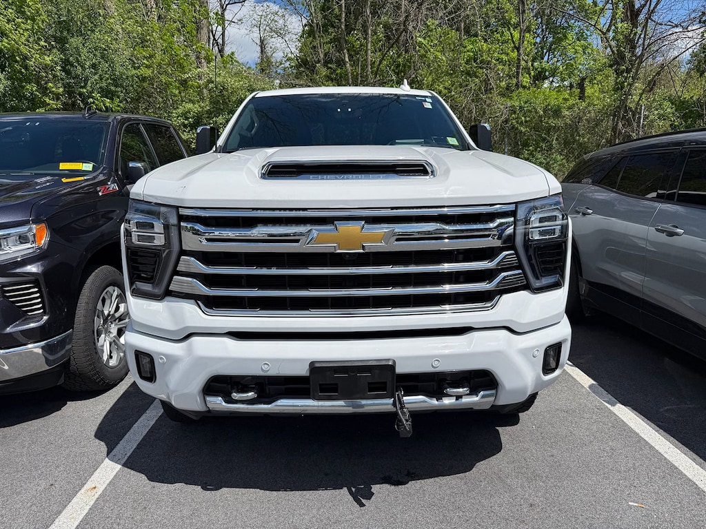 Used 2024 Chevrolet Silverado 2500 HD High Country Truck