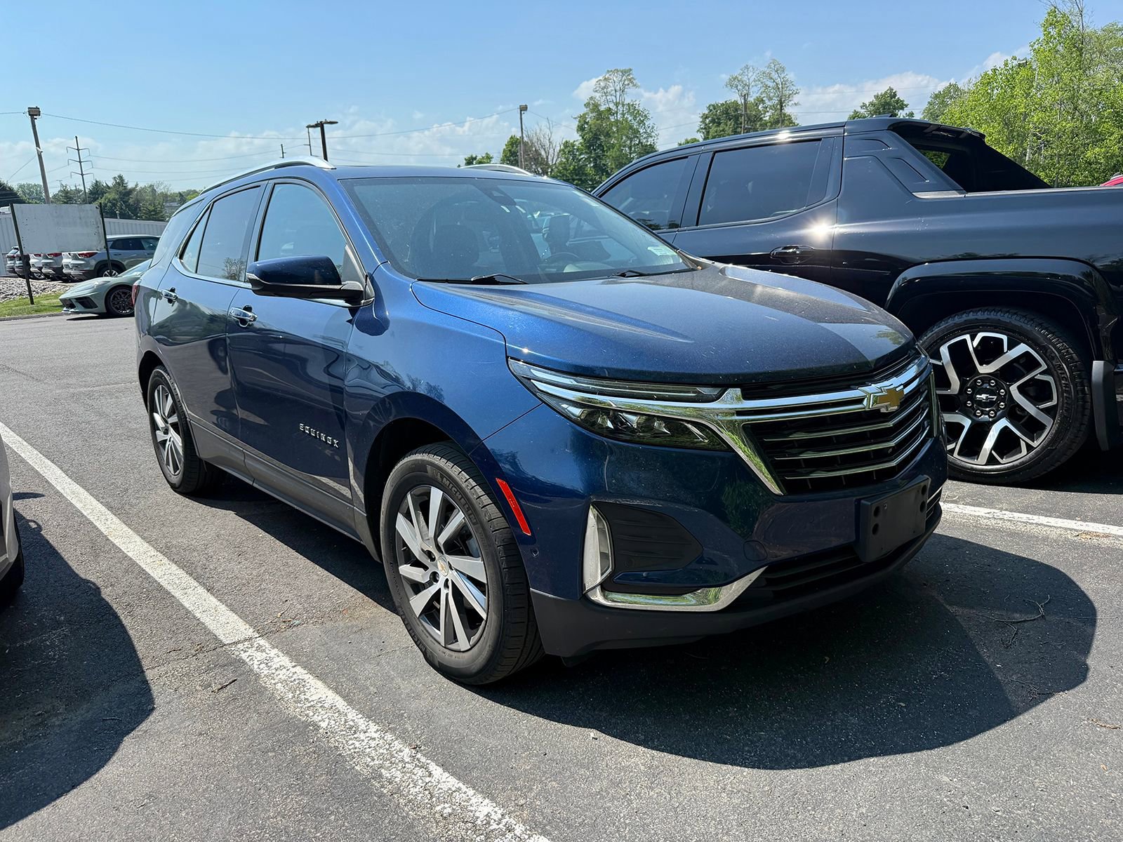 2022 Chevrolet Equinox AWD Premier 1.5T's photo