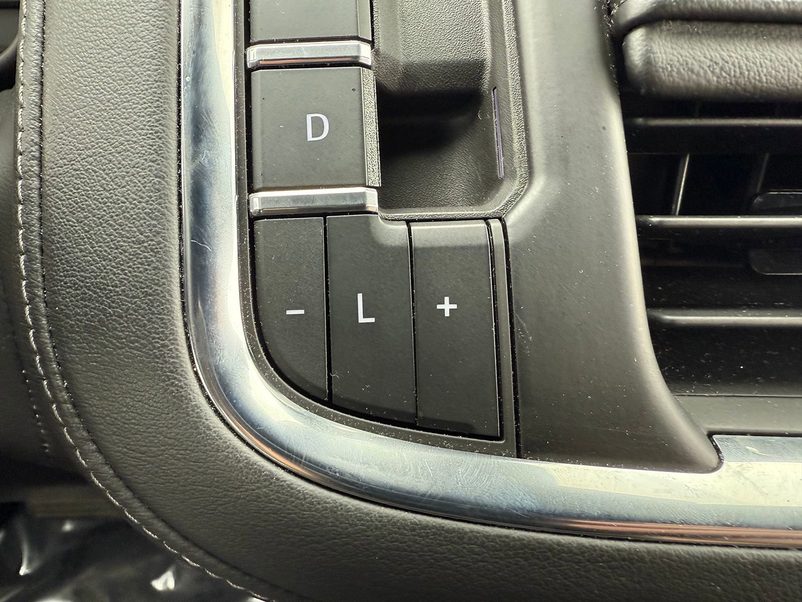 2022 Chevrolet Tahoe LT - Photo 30