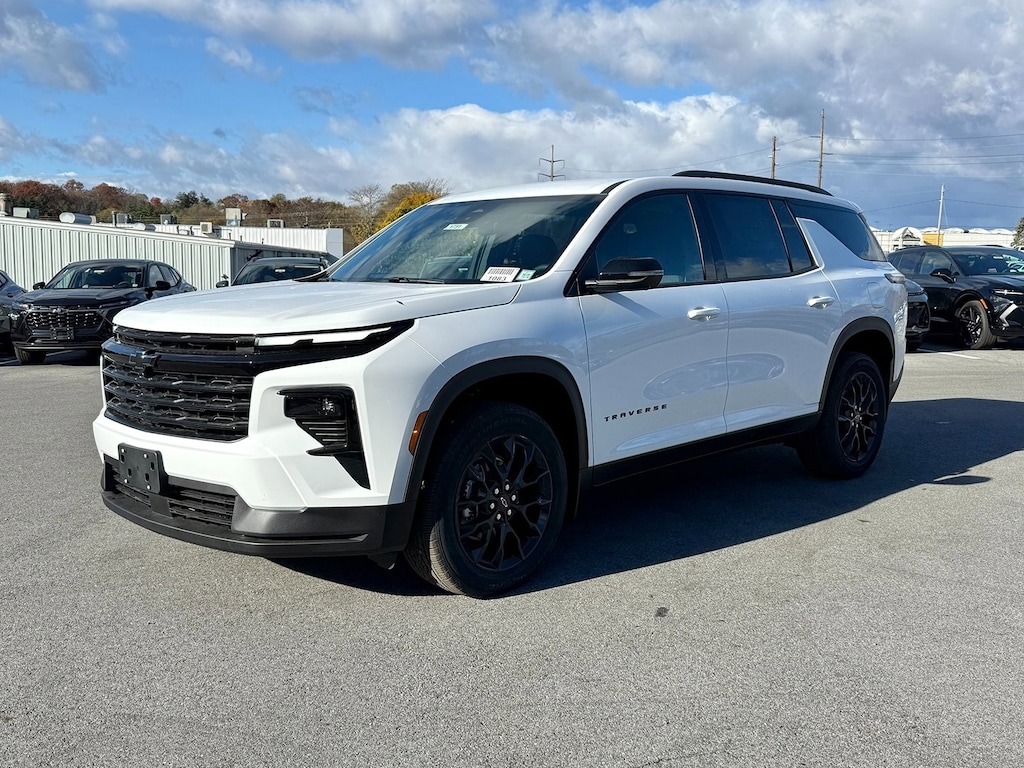 New 2026 Chevrolet Traverse LT SUV