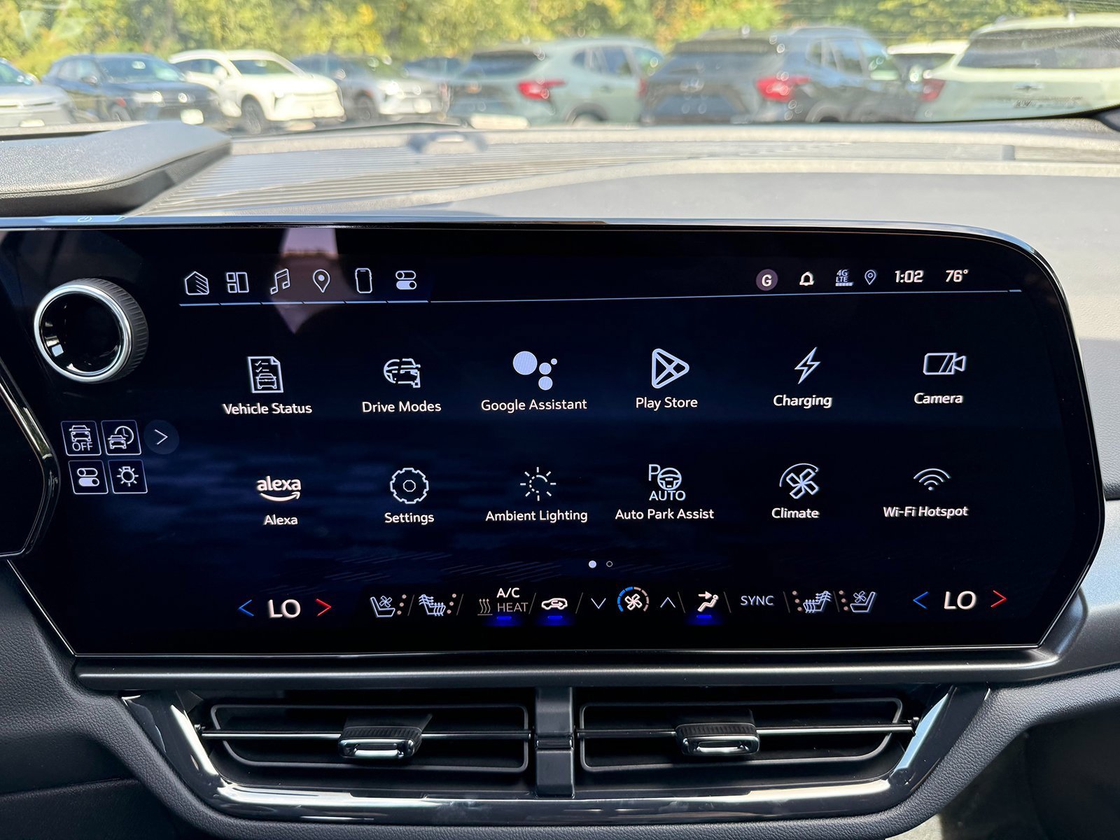 2025 Chevrolet Equinox EV RS - Photo 29
