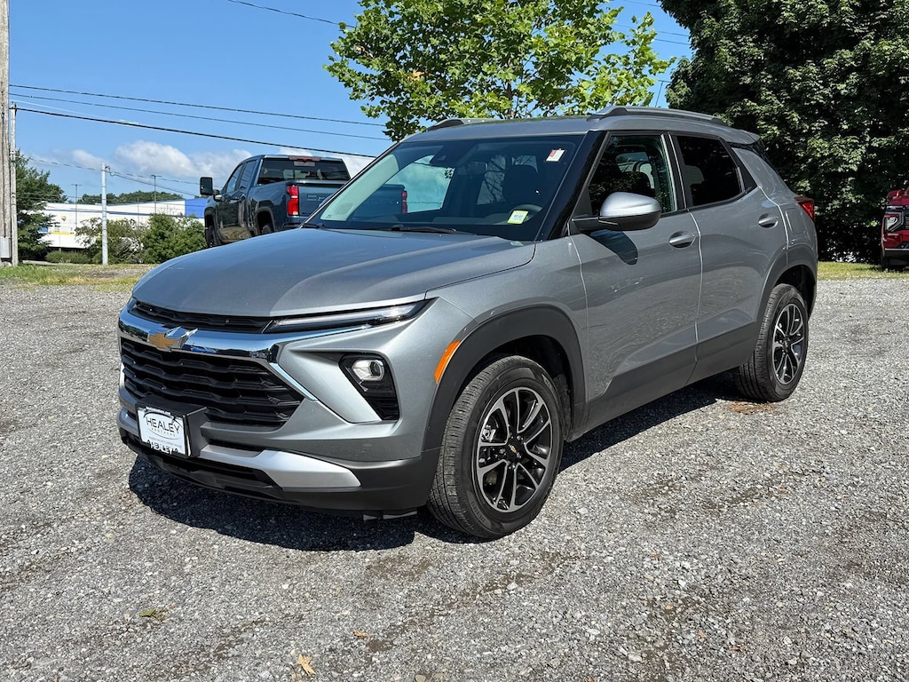 Used 2024 Chevrolet Trailblazer LT SUV