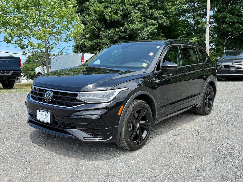 Used 2024 Volkswagen Tiguan 2.0T SE R-Line Black SUV