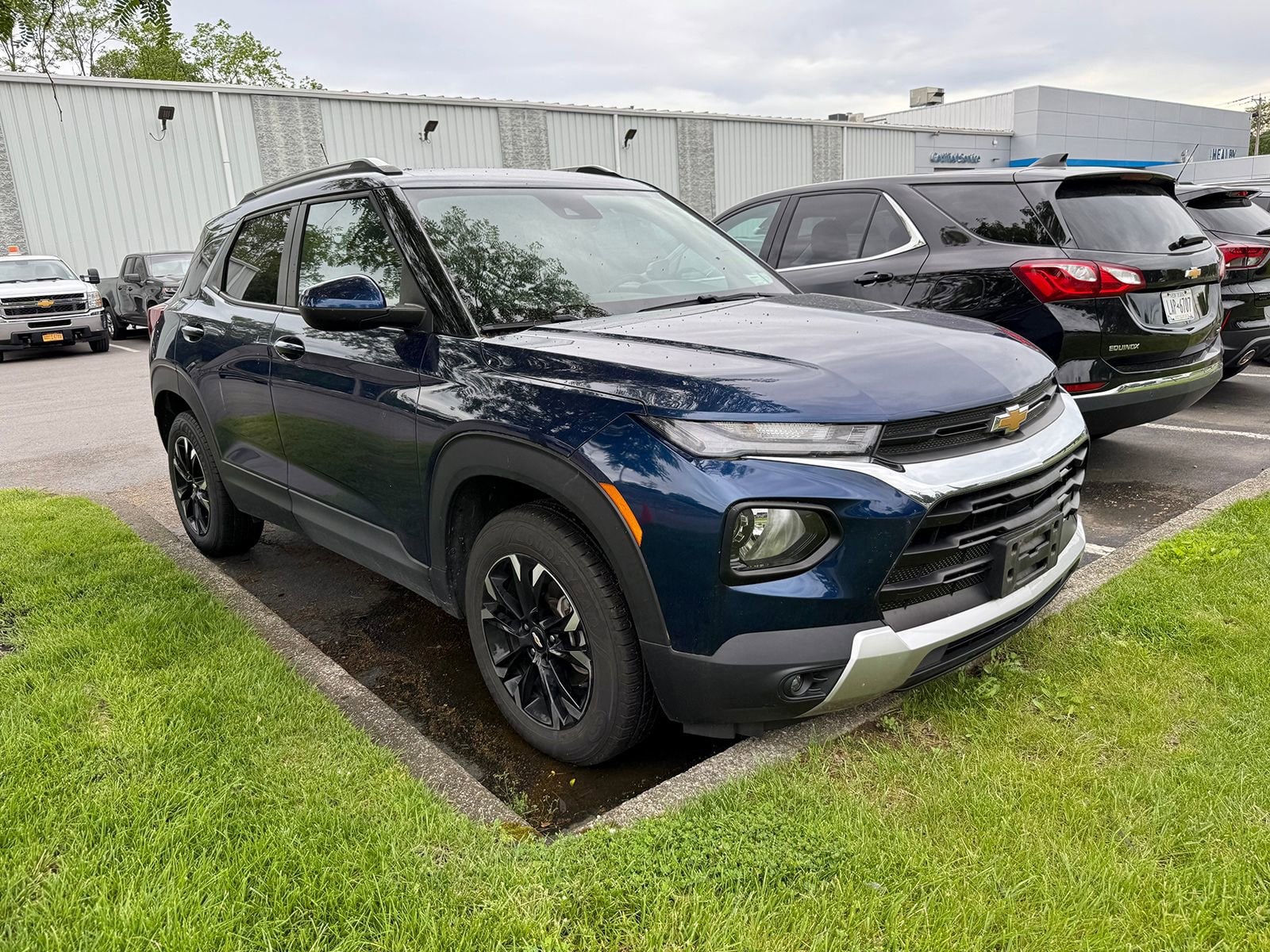 2022 Chevrolet Trailblazer LT AWD's photo