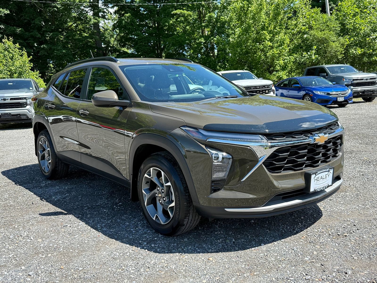 2024 Chevrolet Trax LT's photo