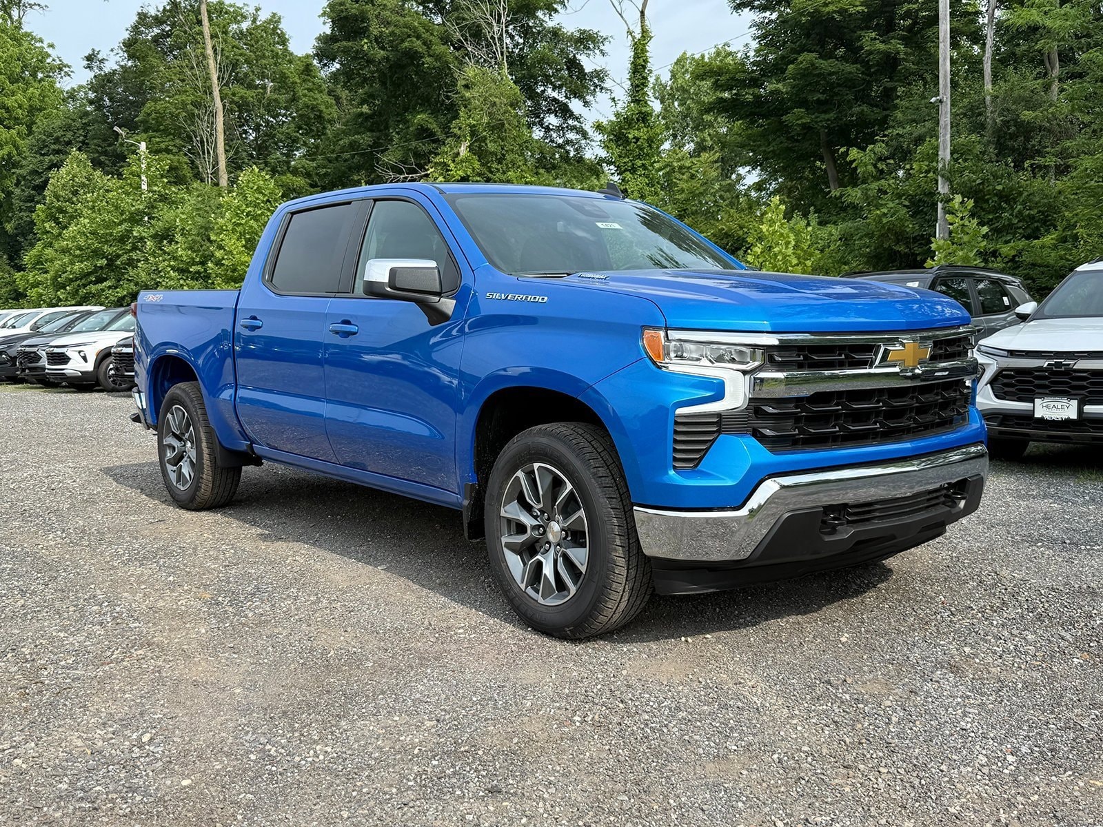 2025 Chevrolet Silverado 1500 Truck Crew Cab 