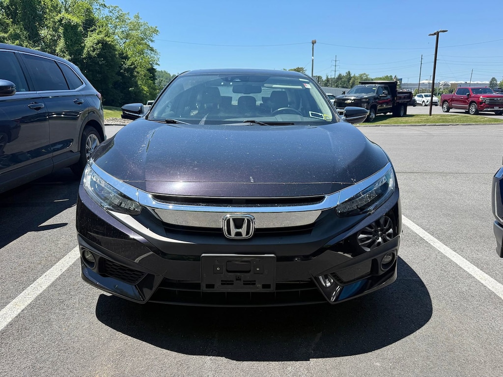 Used 2018 Honda Civic Touring Sedan