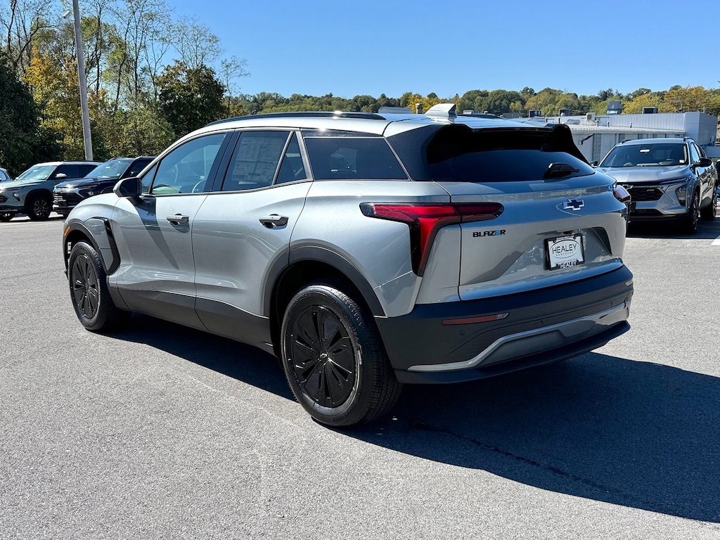 New 2025 Chevrolet Blazer EV LT SUV