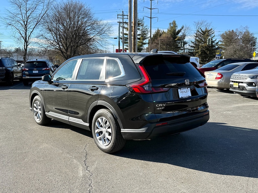 Used 2025 Honda CR-V LX 2WD SUV