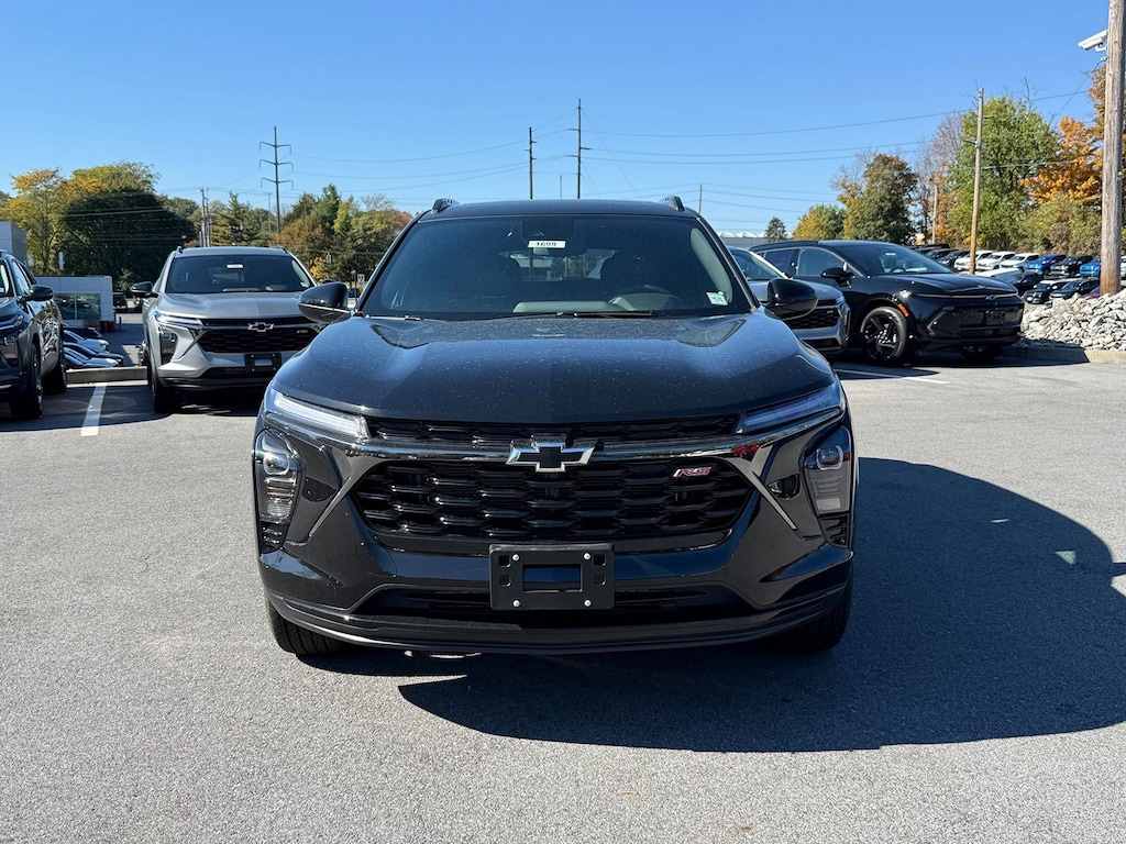 New 2025 Chevrolet Trax 2RS SUV