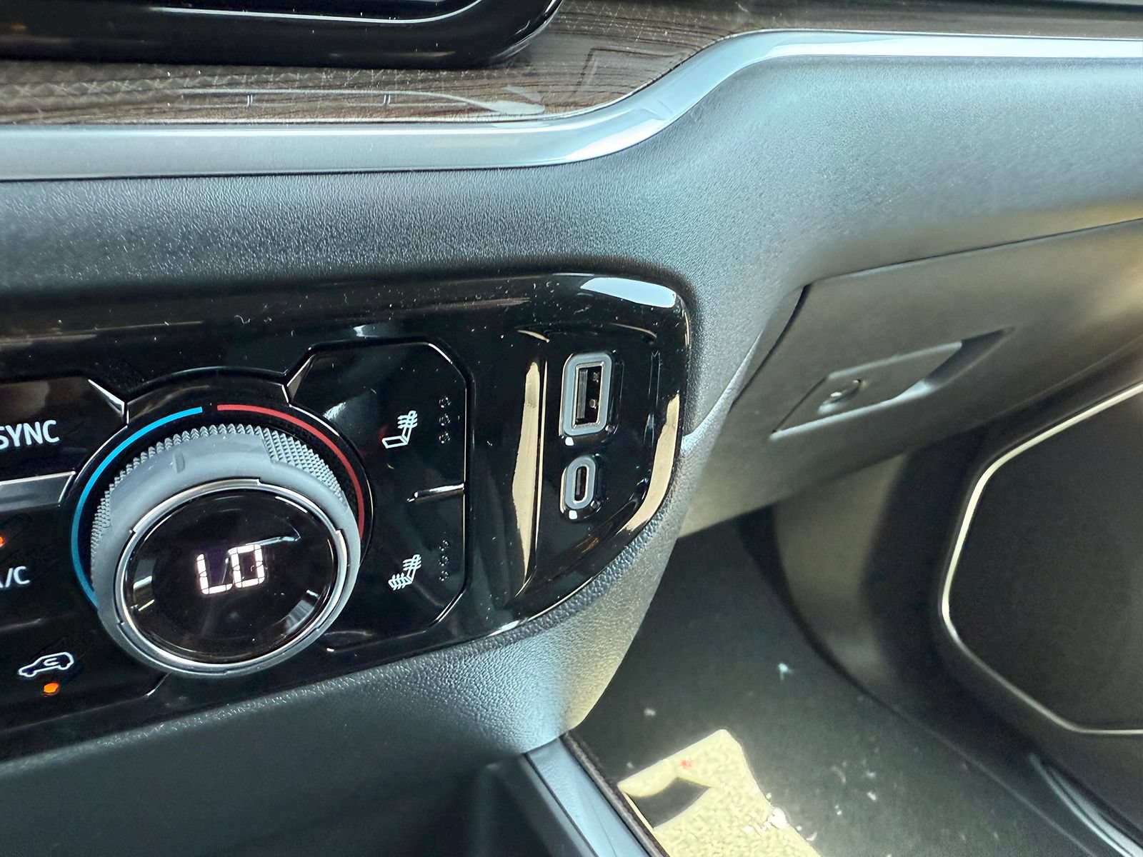 2026 Chevrolet Silverado 1500 RST - Photo 29