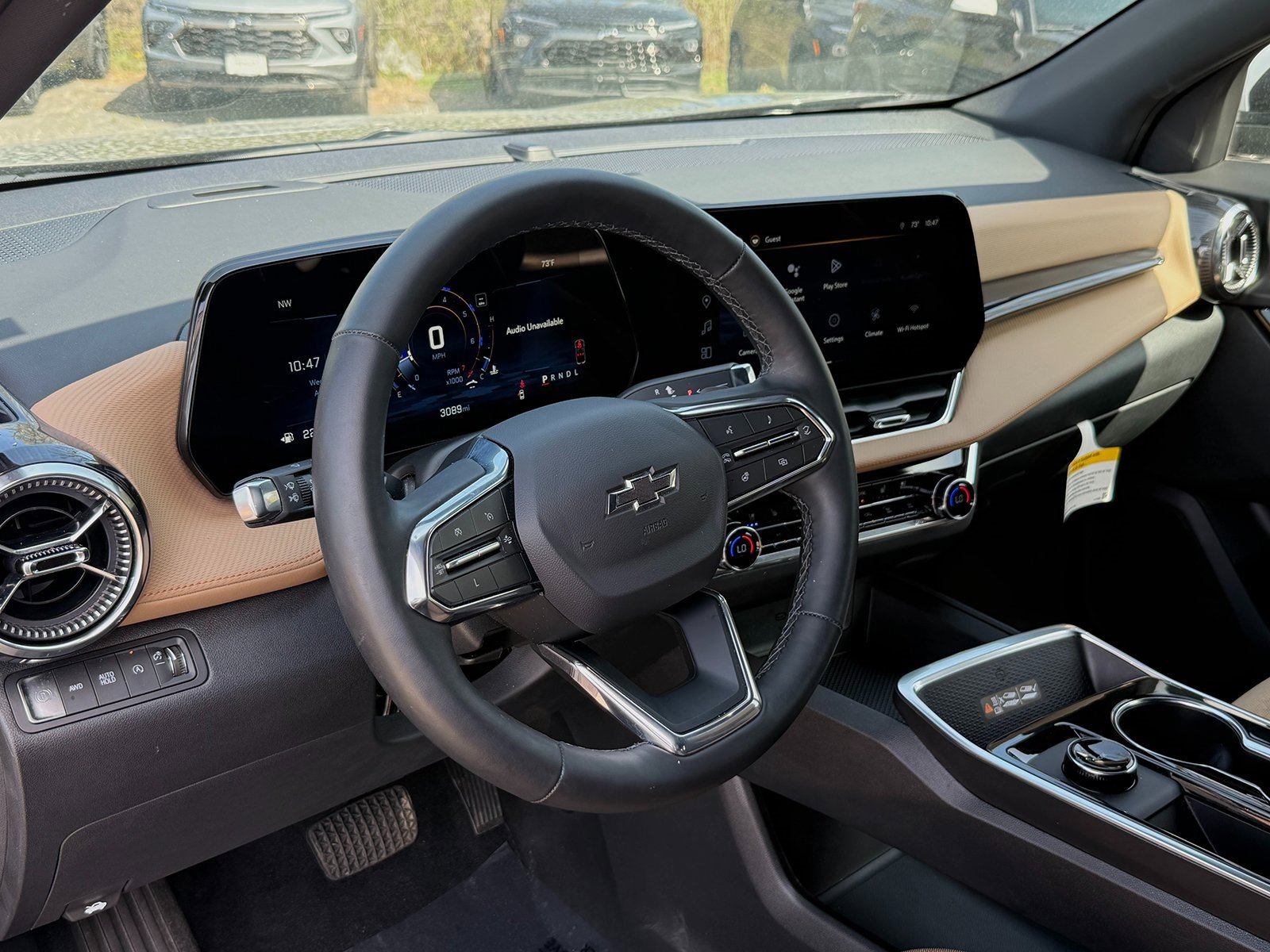 2025 Chevrolet Equinox ACTIV photo 2