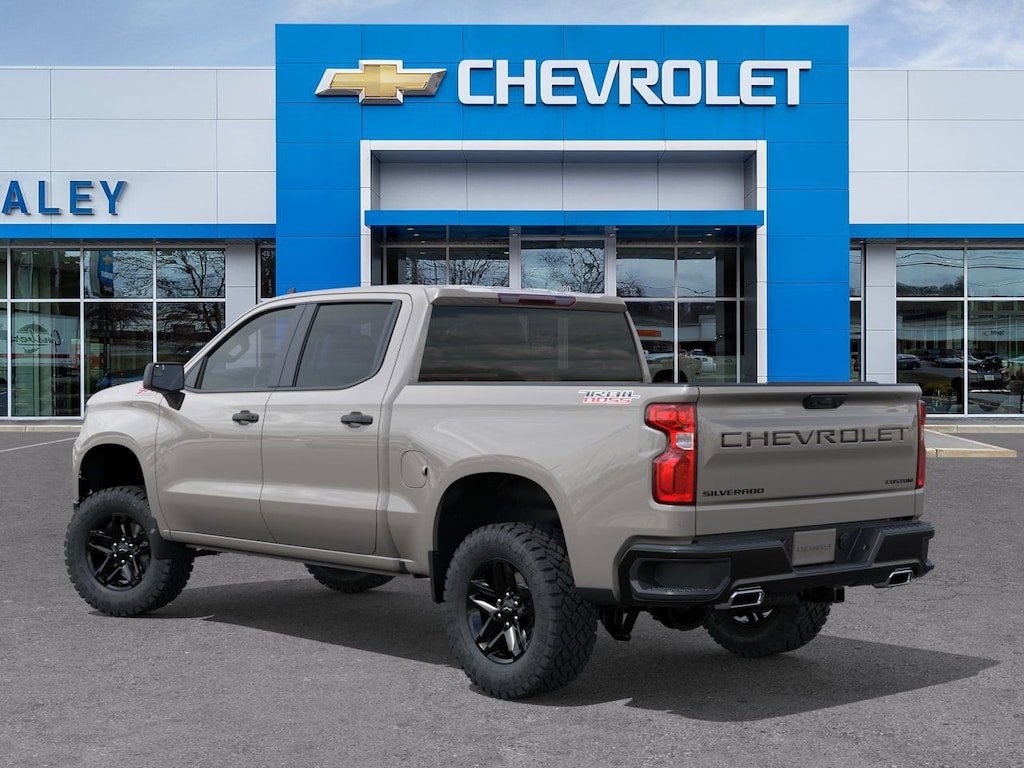 New 2026 Chevrolet Silverado 1500 Custom Trail Boss Truck Crew Cab