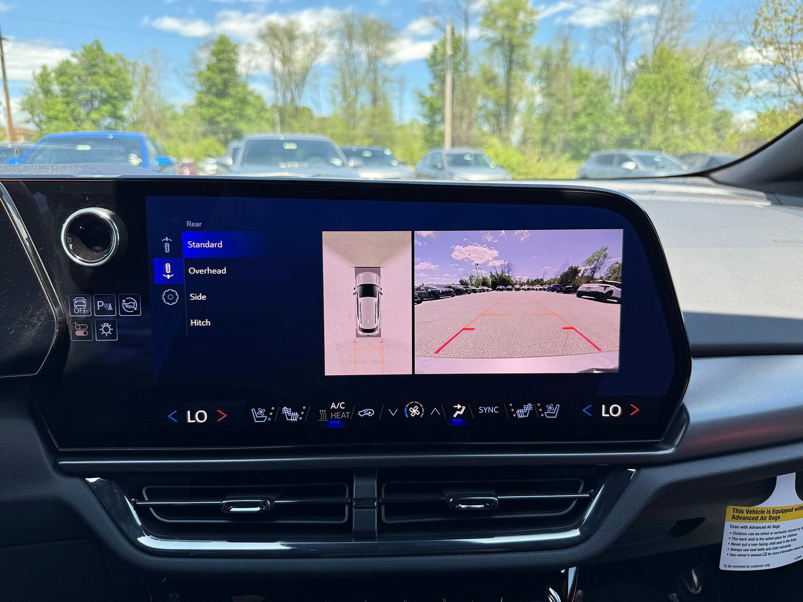 2025 Chevrolet Equinox EV RS - Photo 32