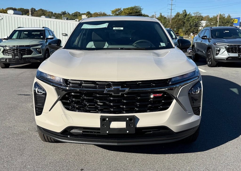 New 2026 Chevrolet Trax 1RS SUV