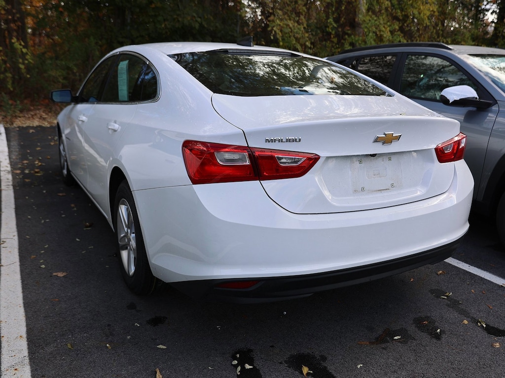 Used 2022 Chevrolet Malibu LS Sedan