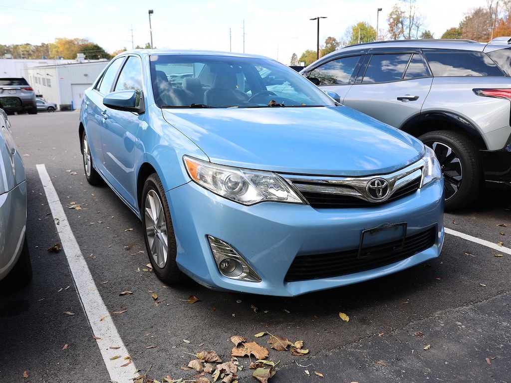 Used 2012 Toyota Camry XLE V6 Sedan