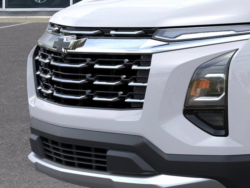 2027 Chevrolet Equinox LT - Photo 13