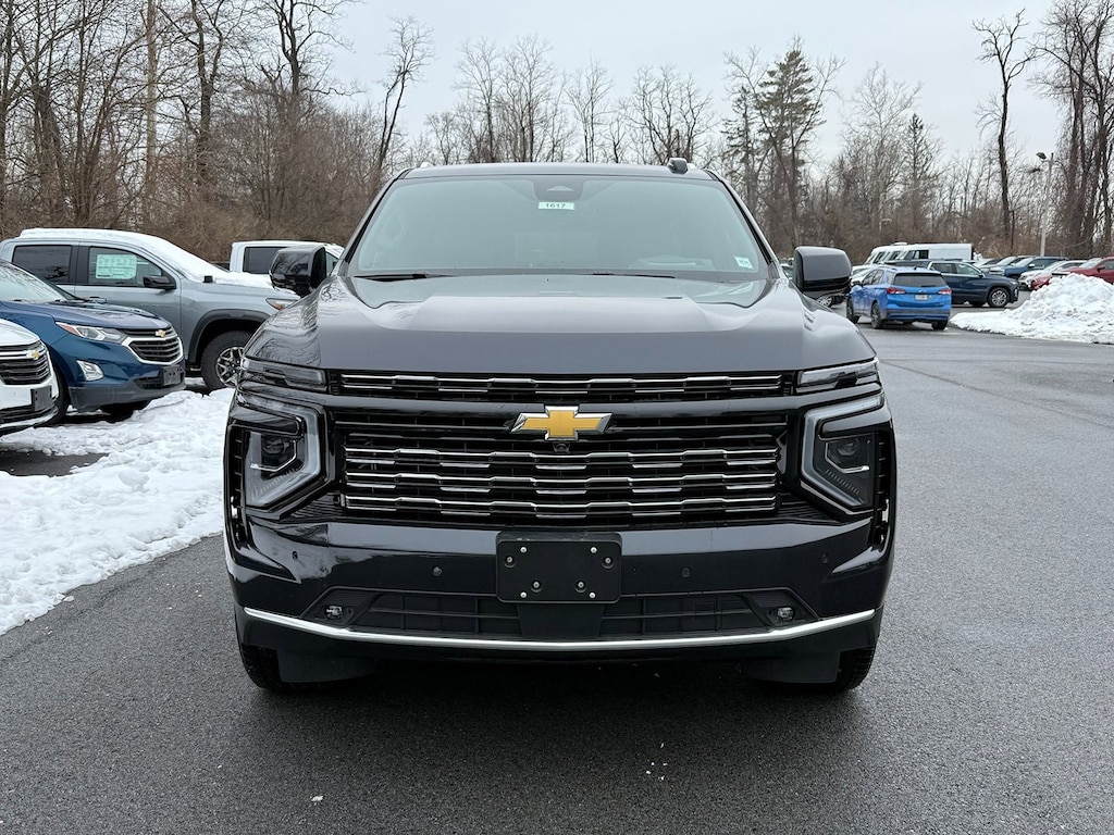 New 2025 Chevrolet Suburban High Country SUV