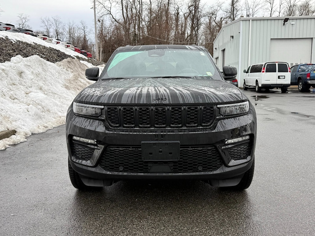 Used 2025 Jeep Grand Cherokee Limited SUV