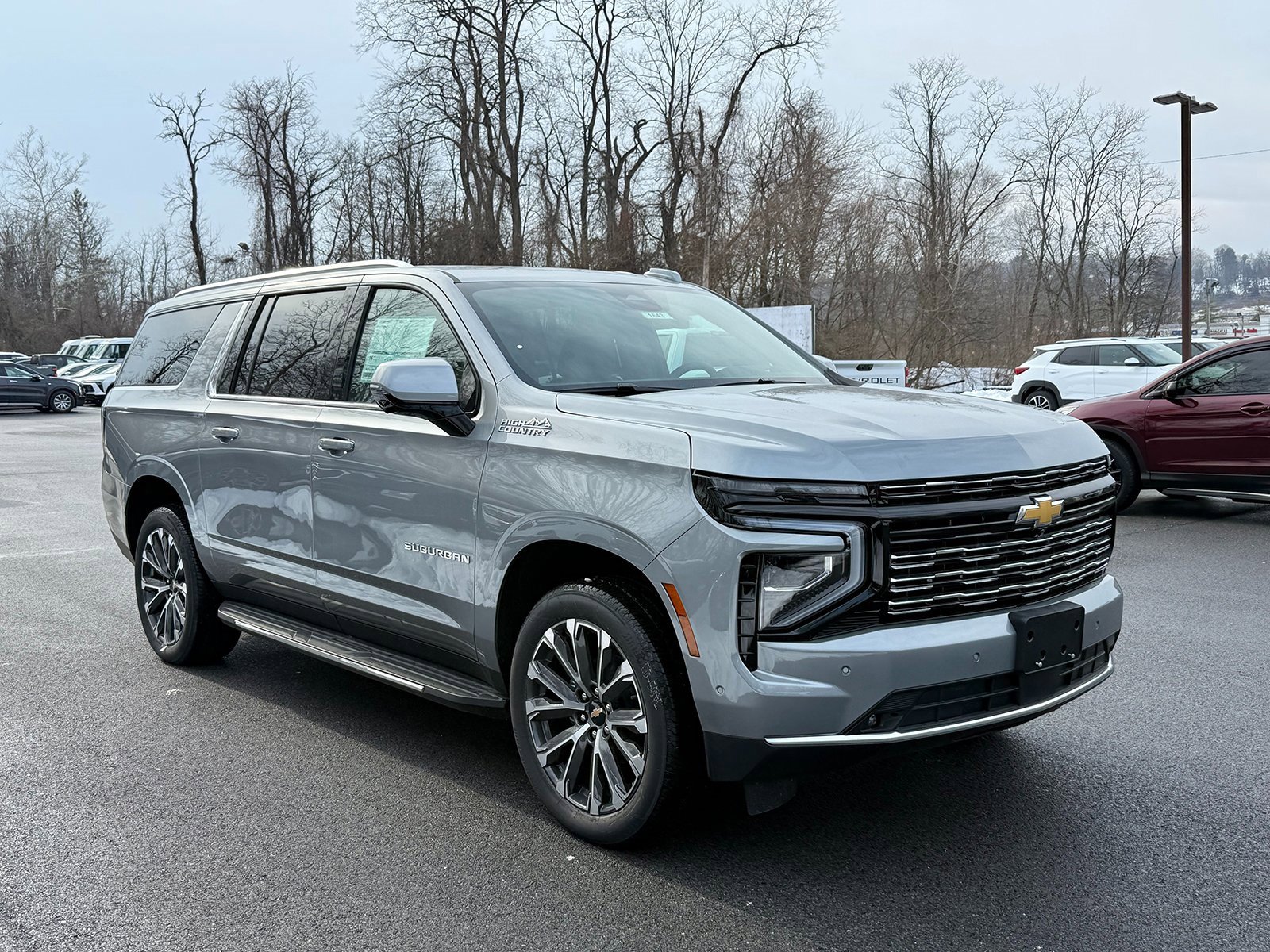 2025 Chevrolet Suburban High Country's photo