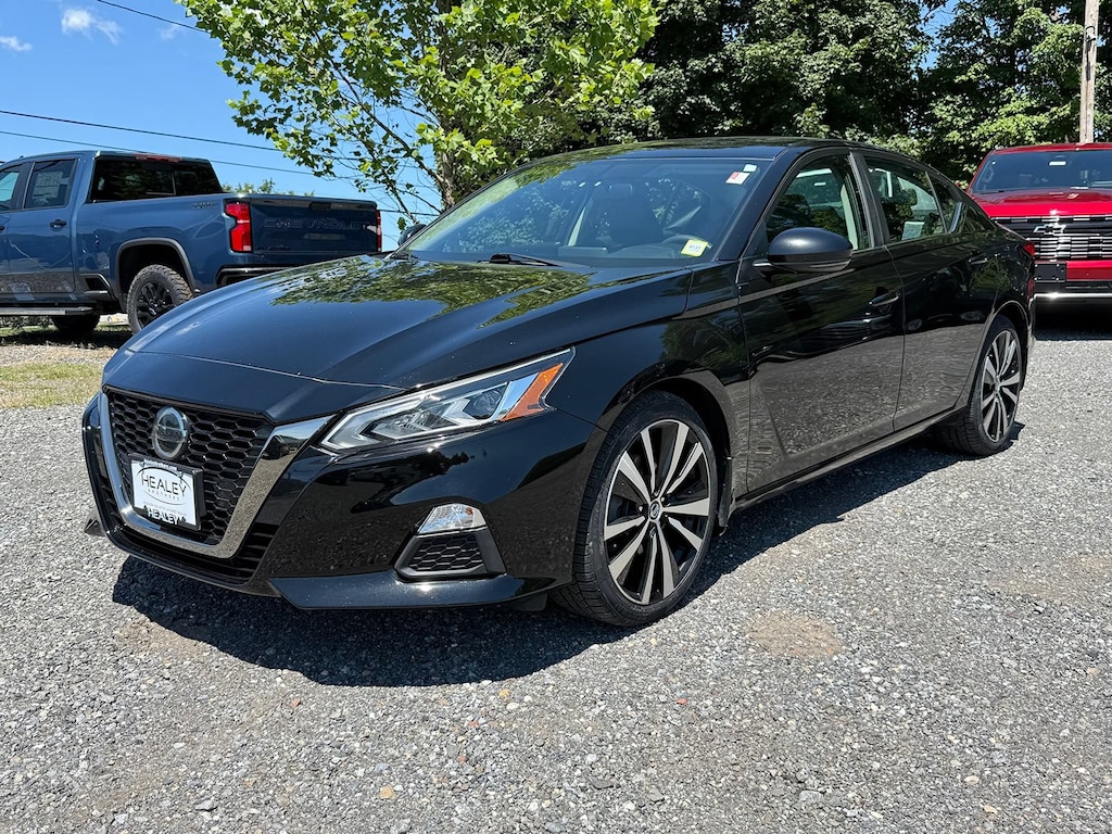 Used 2019 Nissan Altima 2.5 SR Sedan