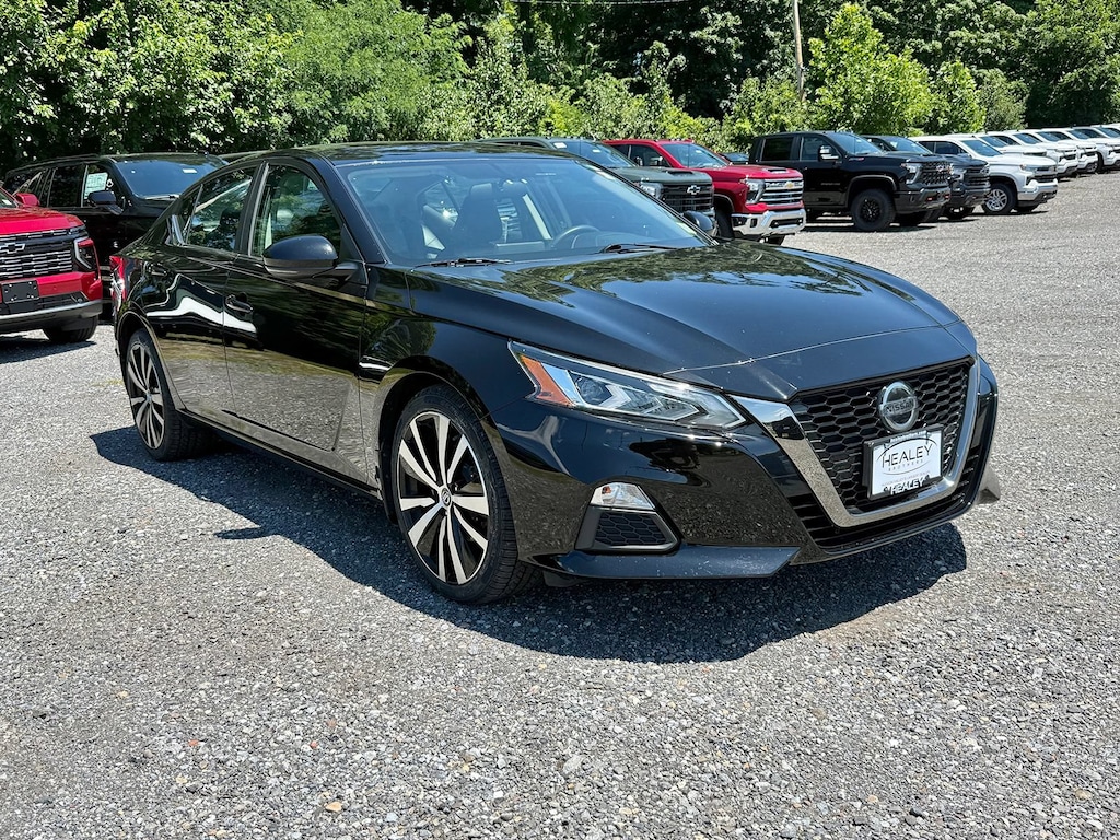 Used 2019 Nissan Altima 2.5 SR Sedan