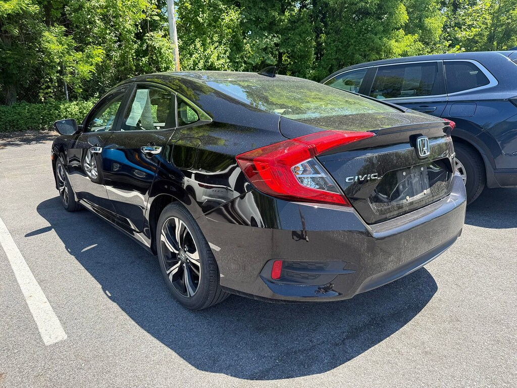 Used 2018 Honda Civic Touring Sedan