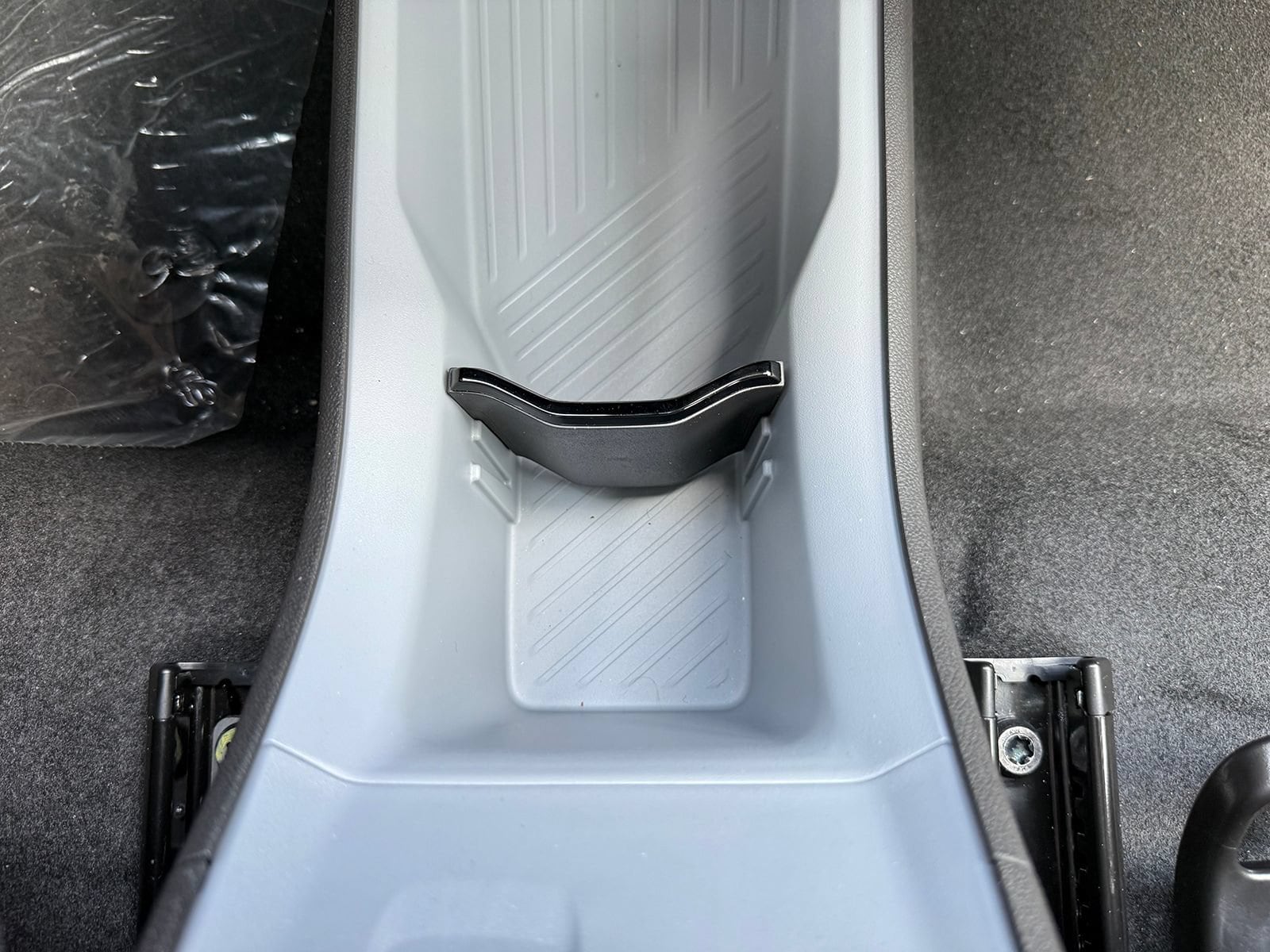 2027 Chevrolet Bolt RS - Photo 25