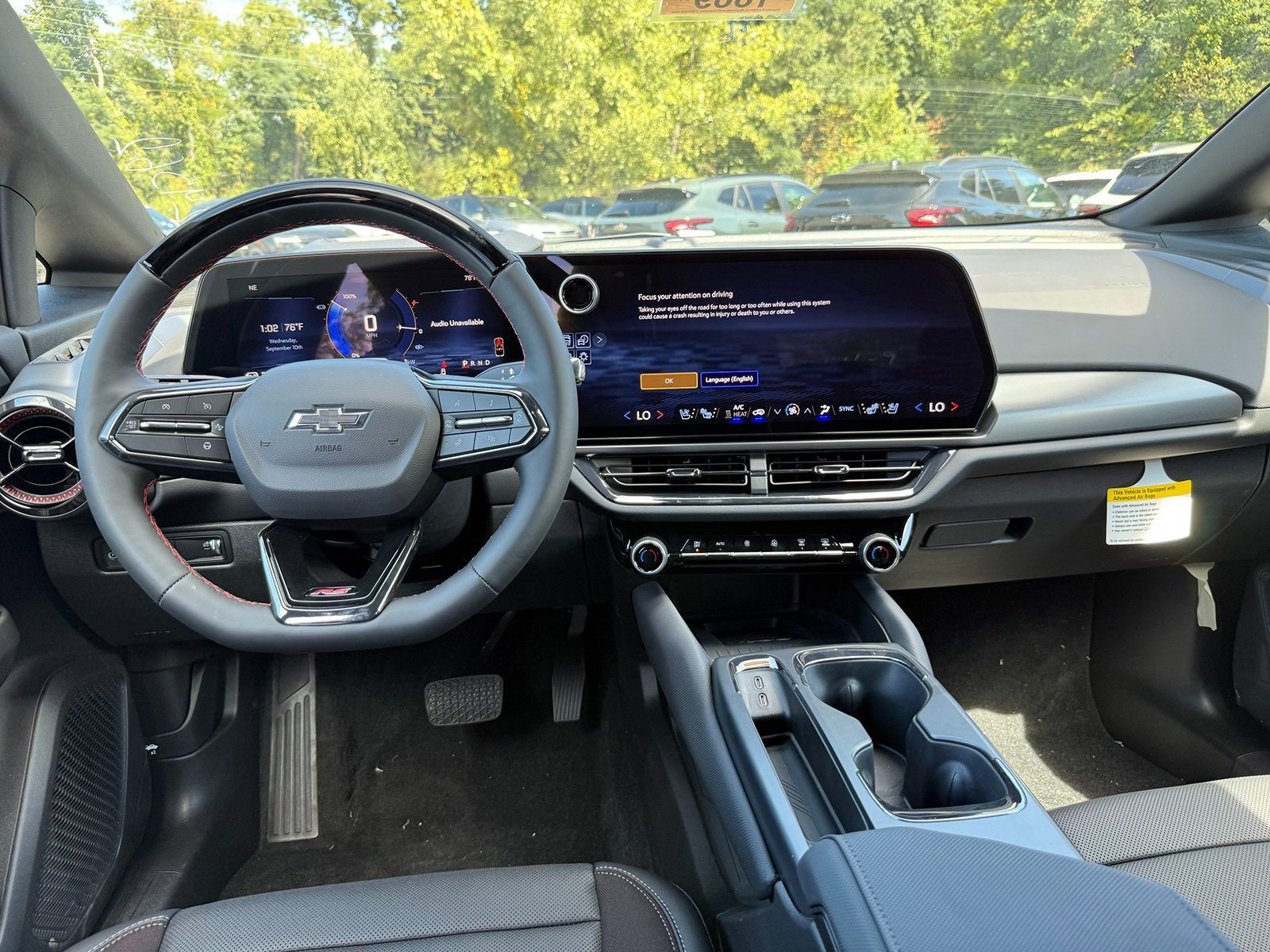2025 Chevrolet Equinox EV RS - Photo 27