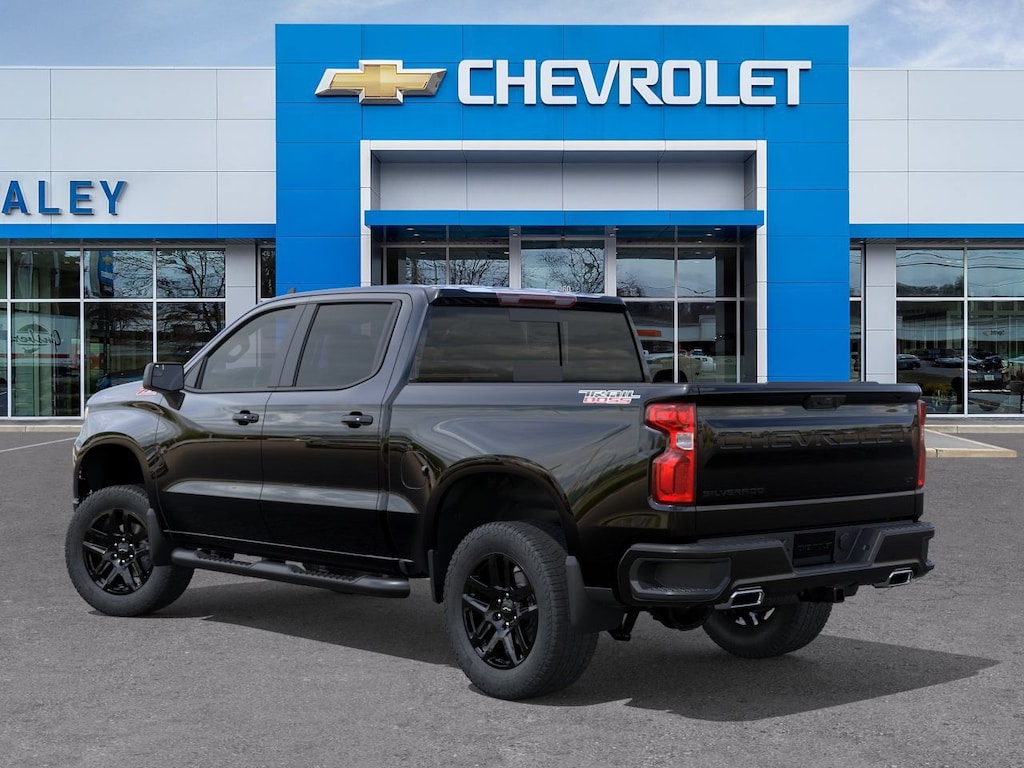 New 2026 Chevrolet Silverado 1500 LT Trail Boss Truck Crew Cab