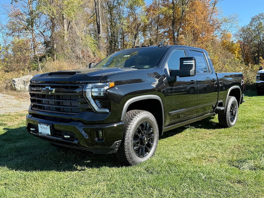 New 2025 Chevrolet Silverado 2500 HD High Country Truck Crew Cab