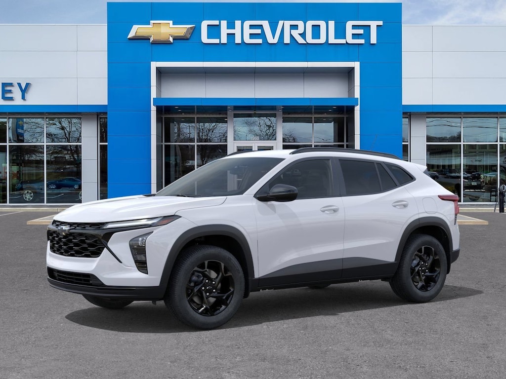 New 2026 Chevrolet Trax LT SUV