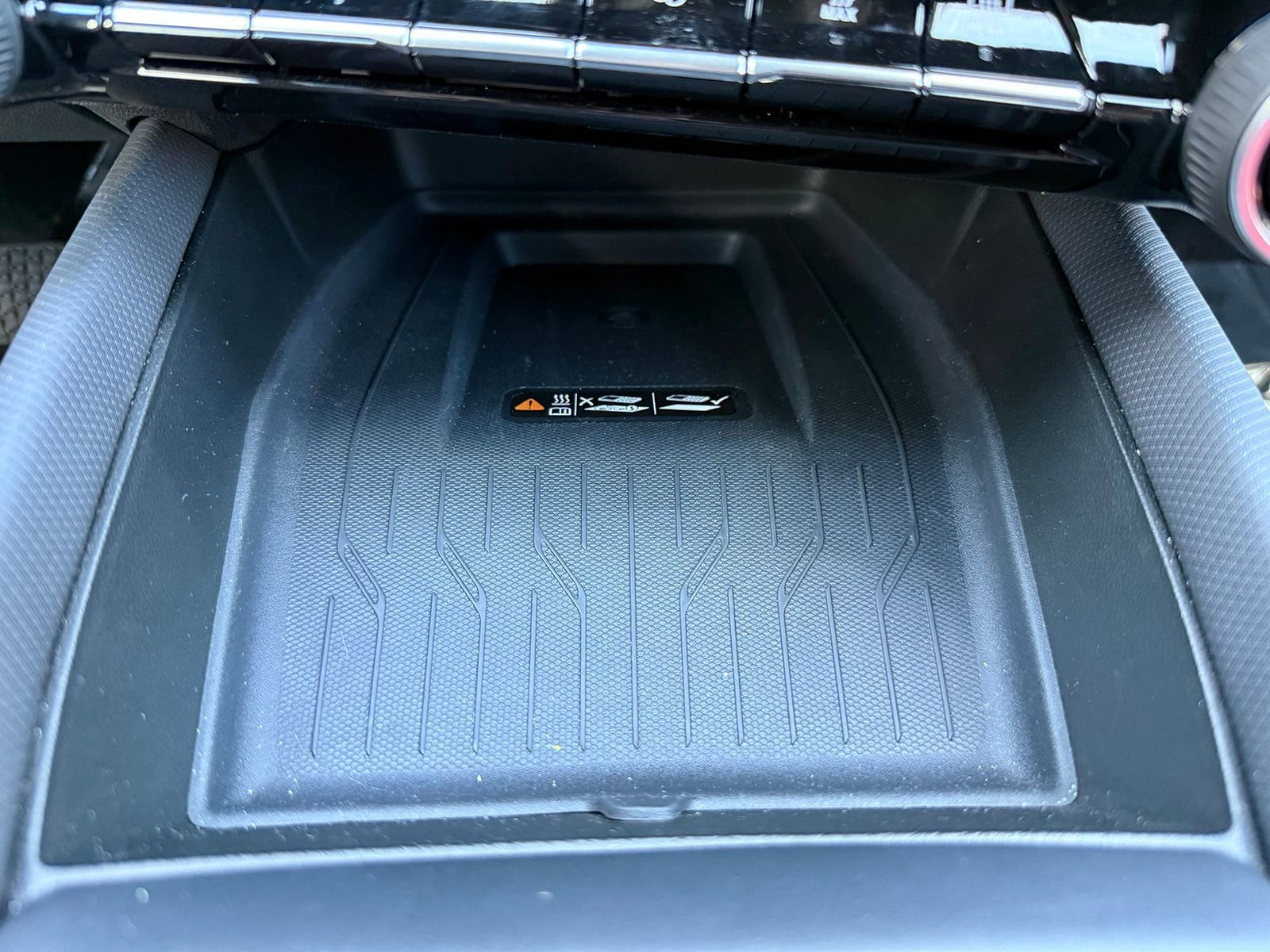 2025 Chevrolet Equinox EV RS - Photo 28