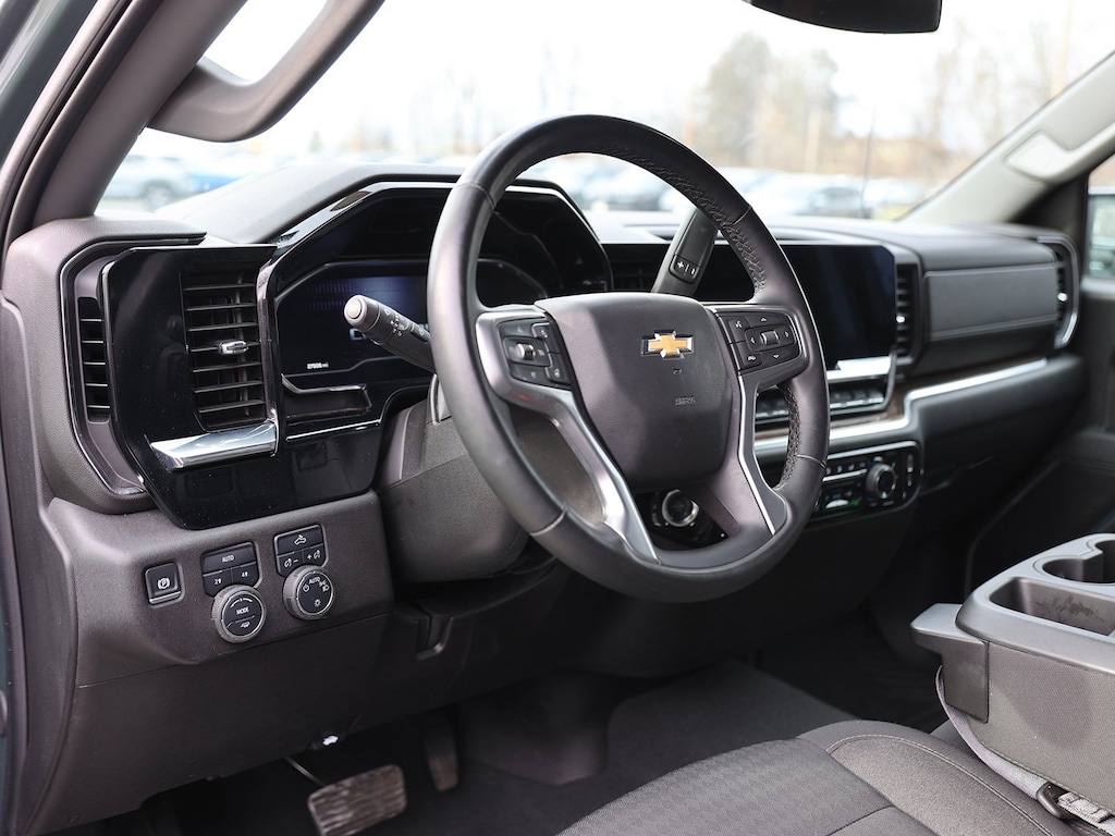 Used 2025 Chevrolet Silverado 1500 LT Truck