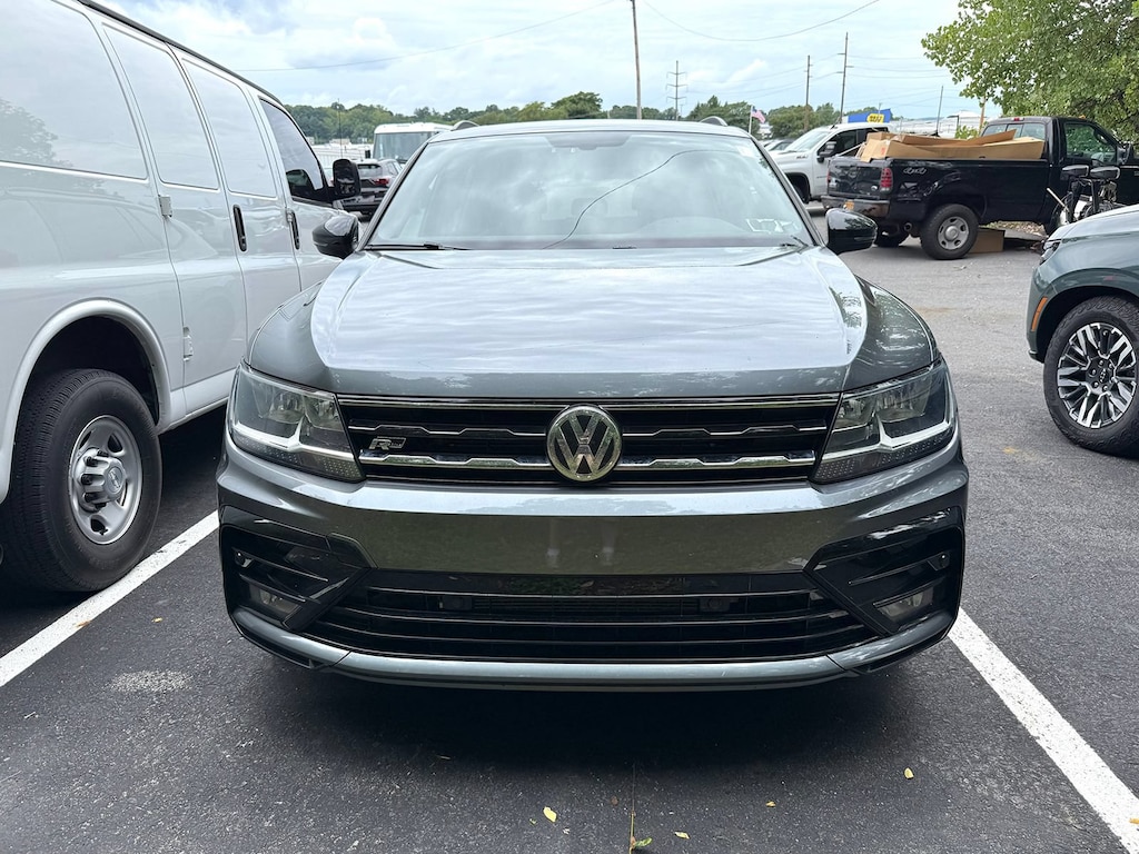 Used 2021 Volkswagen Tiguan 2.0T SE R-Line Black SUV