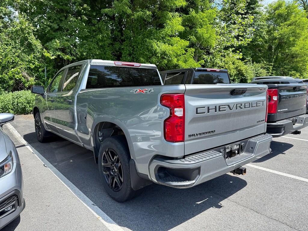 Used 2018 Chevrolet Silverado 1500 LT Truck